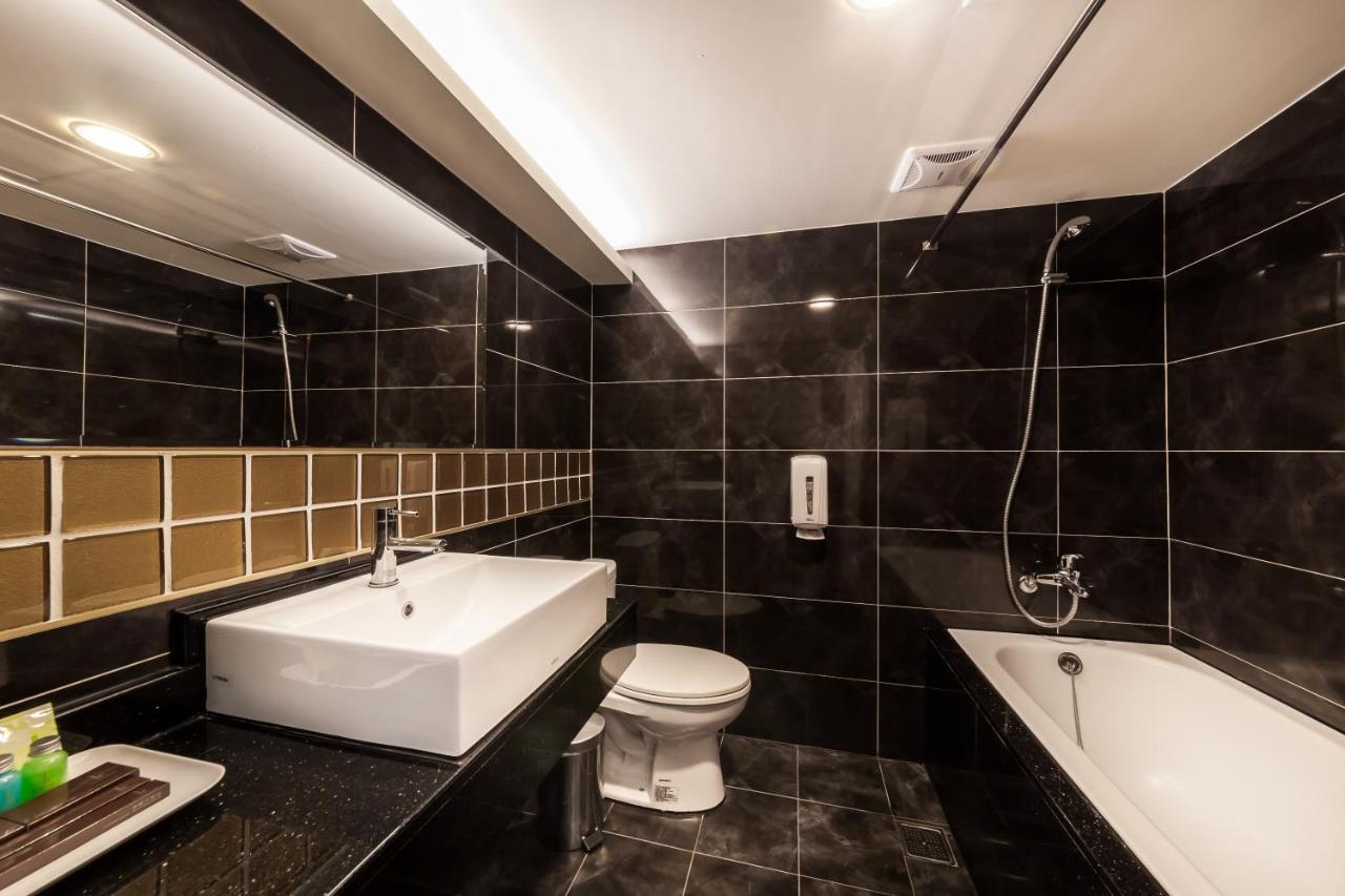 華麗大飯店ferrary Hotel Taipei Eksteriør bilde